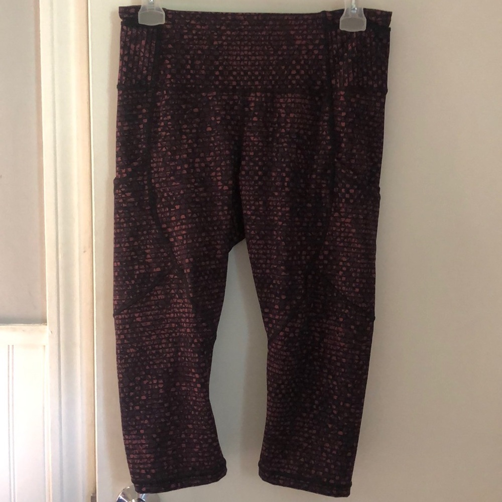 Lululemon 🍋 Cropped Leggings